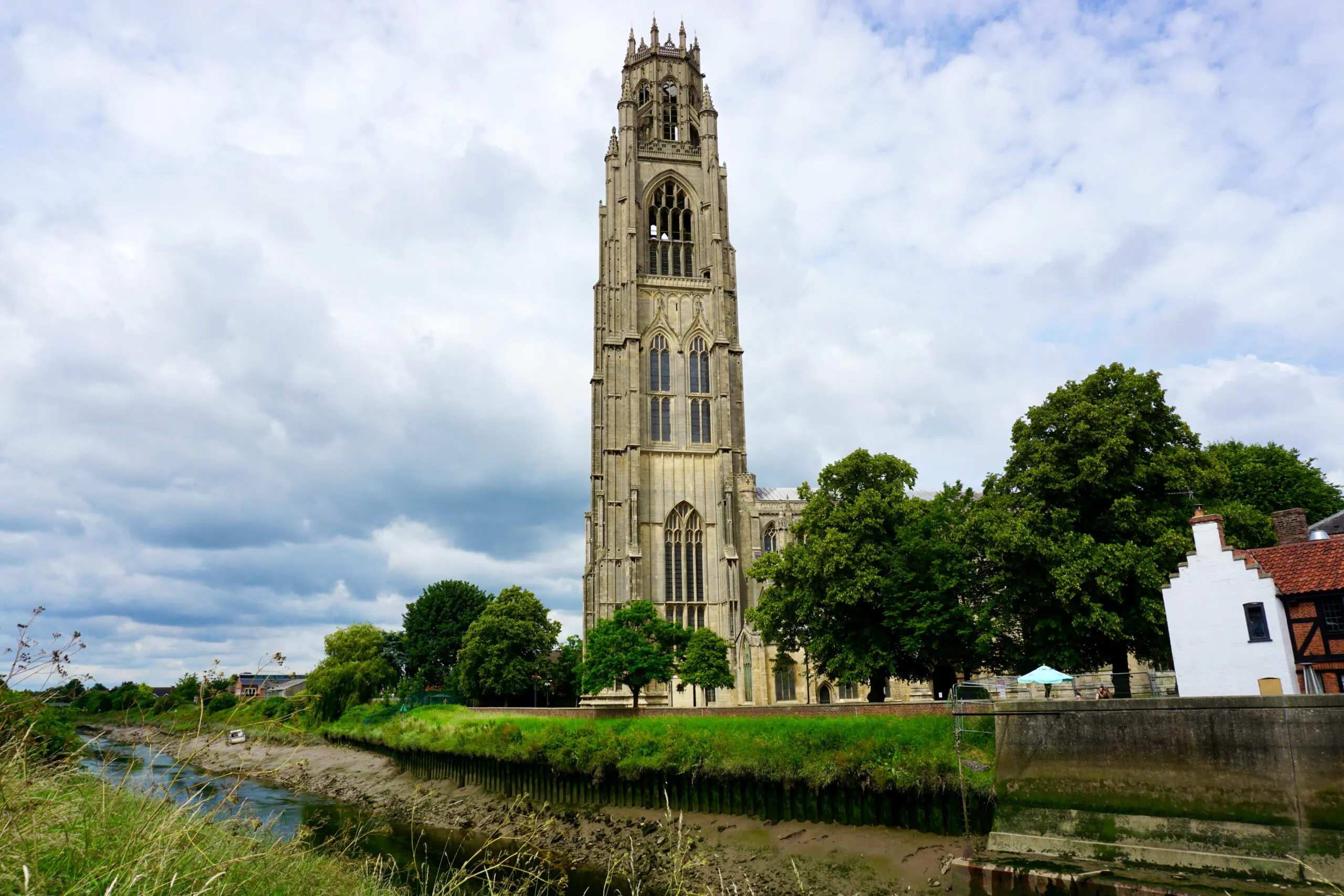 Boston Stump (St Botolph’s Church) beside the River Witham (The Haven), Boston | Lafford Living